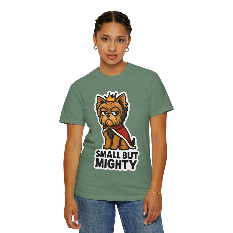👑 Small But Mighty Yorkie T-Shirt – Funny Cartoon Dog Meme Tee for Dog Moms & Pet Lovers 🐾