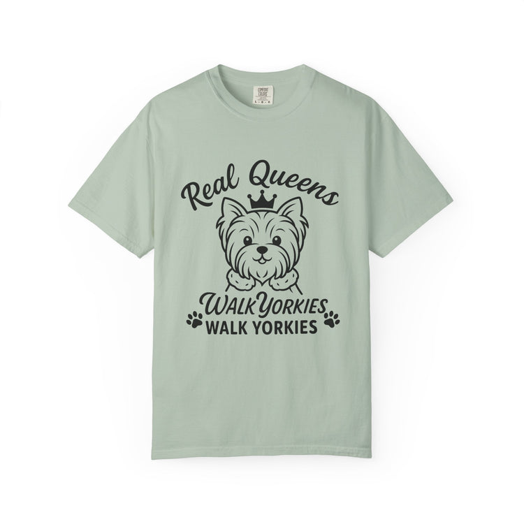 👑 Real Queens Glam Walk Yorkies T-Shirt – Funny Yorkie Mom Tee for Dog Lovers & Pet Parents 🐾
