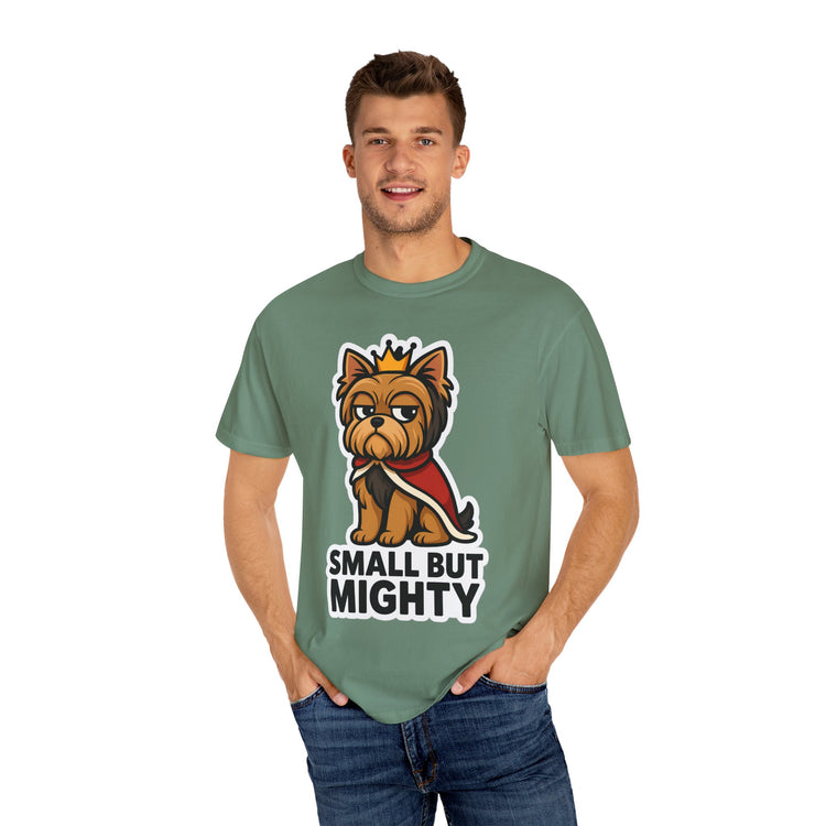 👑 Small But Mighty Yorkie T-Shirt – Funny Cartoon Dog Meme Tee for Dog Moms & Pet Lovers 🐾