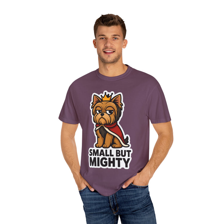 👑 Small But Mighty Yorkie T-Shirt – Funny Cartoon Dog Meme Tee for Dog Moms & Pet Lovers 🐾