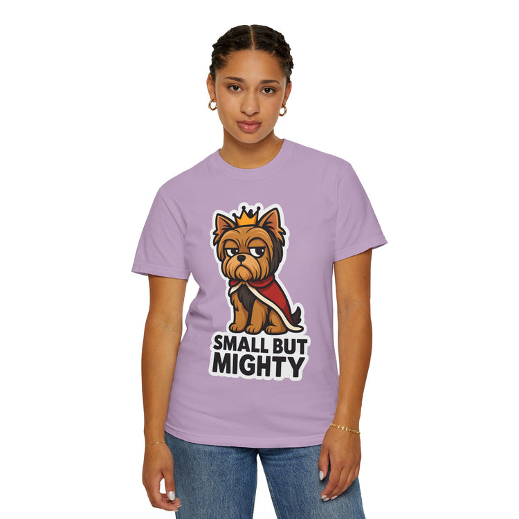 👑 Small But Mighty Yorkie T-Shirt – Funny Cartoon Dog Meme Tee for Dog Moms & Pet Lovers 🐾