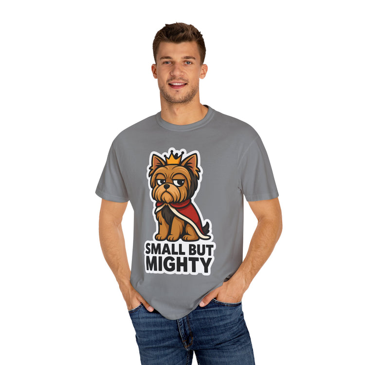 👑 Small But Mighty Yorkie T-Shirt – Funny Cartoon Dog Meme Tee for Dog Moms & Pet Lovers 🐾
